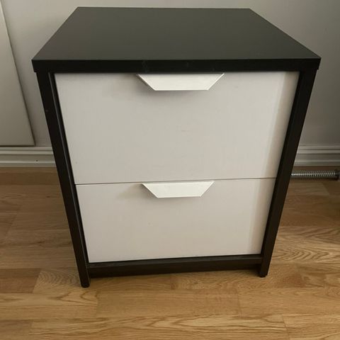 Reservert - IKEA nattbord