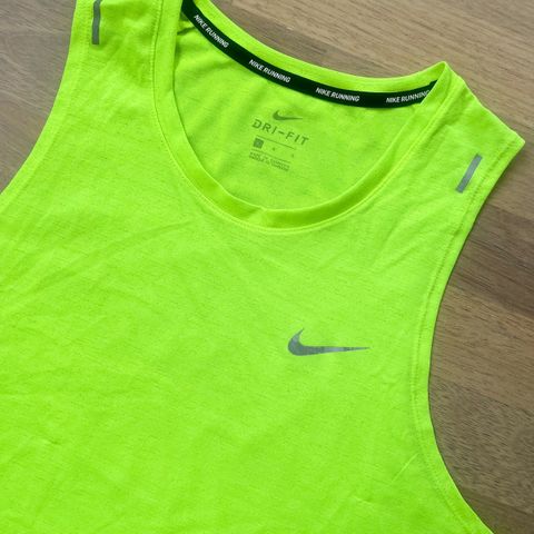 NIKE DRI-FIT