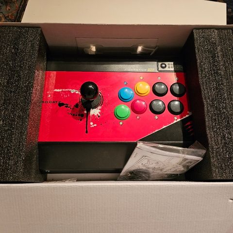 Mad Catz Fightstick Pro