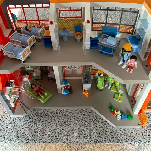 Playmobil sykehus