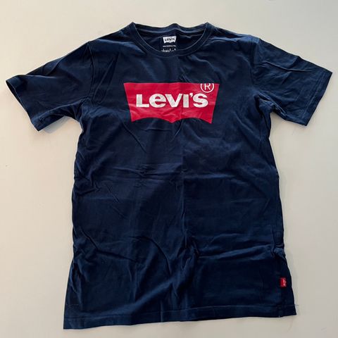 Levis t-skjorte