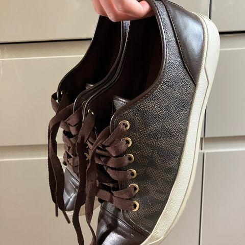 Michael kors sneakers