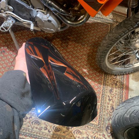 Gsxr K7 Deksel passasjer/ Seat cowl