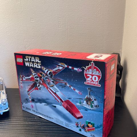 LEGO 4002019 Star Wars X WING 20-årsjubileum ansatt eksklusiv gave jul 2019