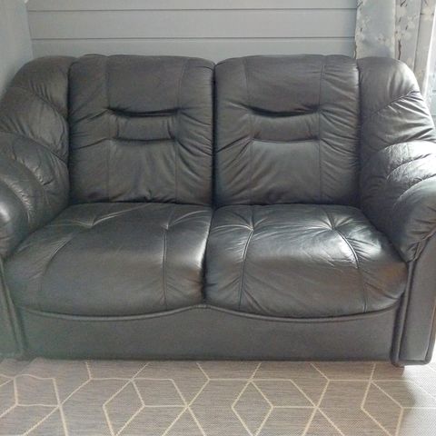 Toseter sofa i skinn