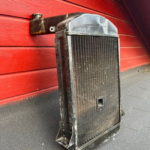 Radiator til Triumph TR3