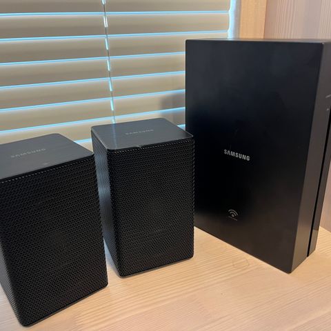 Samsung Wireless Surround Kit SWA-8000S