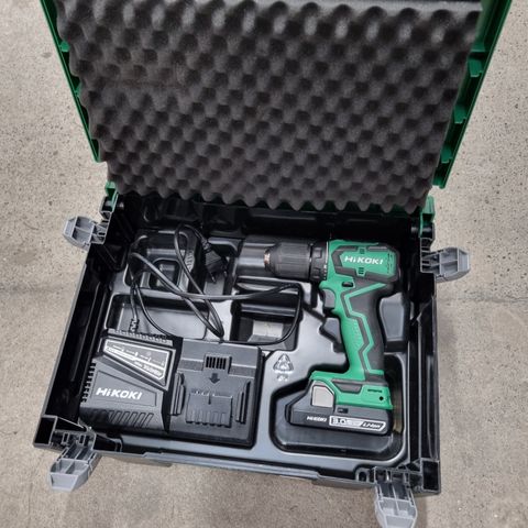 Hikoki DS18DD batteridrill inkl batteri lader og koffert