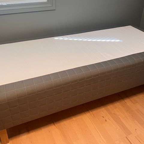 Skotterud rammemadrass fra Ikea, 90x200