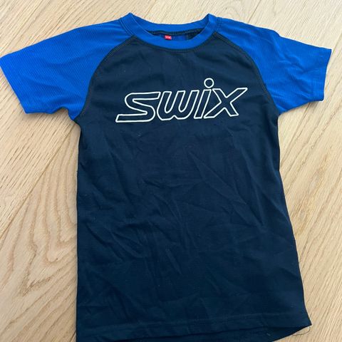 Swix trøye str 110