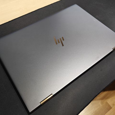 HP Spectre x360 15,6" UHD touch (15-ch004no)