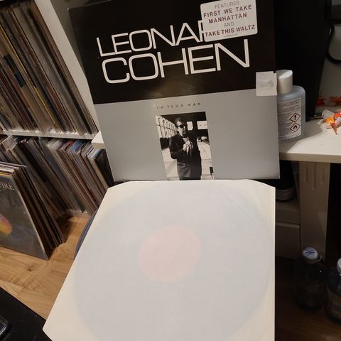 Leonard Cohen i'm your man