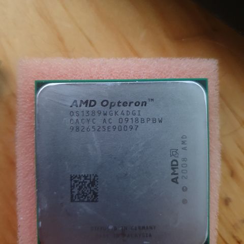 AMD Opteron 1389 (socket AM3) selges