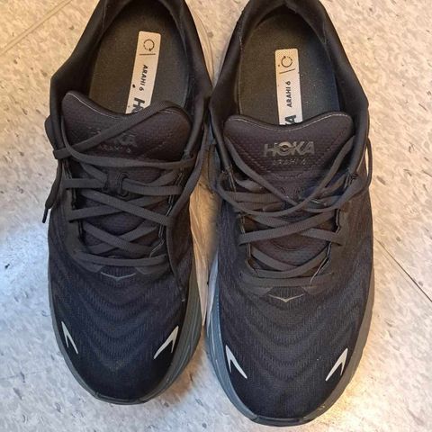 HOKA ARAHI 6 W - 46 2/3