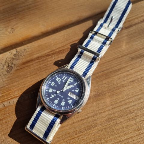 Seiko SNX805K1