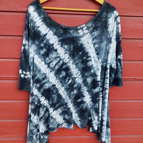 Tie dye batikk topp ~ yoga hippie