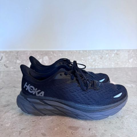 HOKA Clifton 8