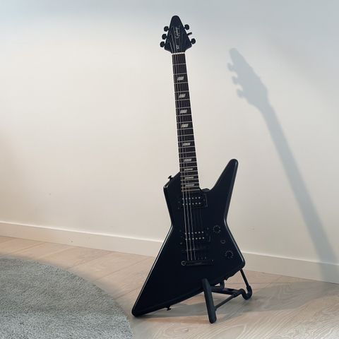 Epiphone Explorer GT (pent brukt)