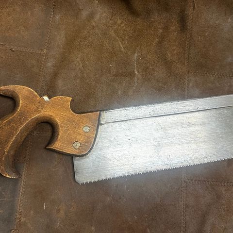 Bakksag/Backsaw