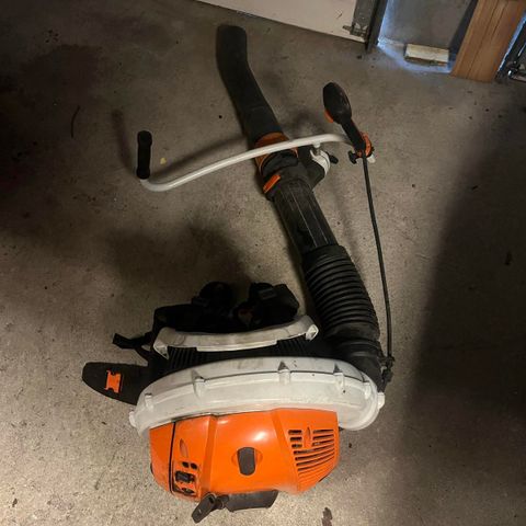 STIHL BR700 løvblåser