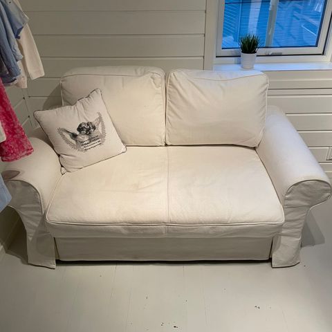 Sovesofa frå IKEA