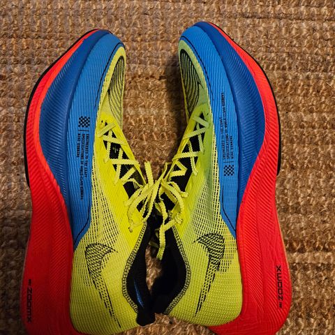 Lite brukt Nike Vaporfly 2 (44,5)