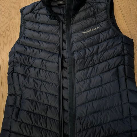 Peak Performance vest