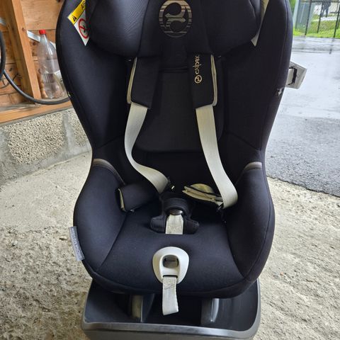 Cybex sirona m2 i-size