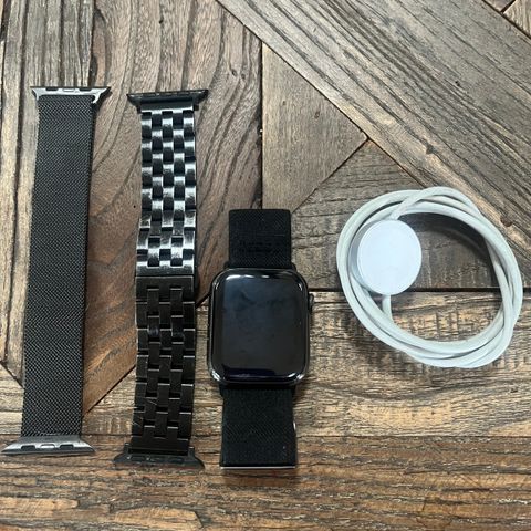 Apple Watch 7 - GPS - MOBILNETT