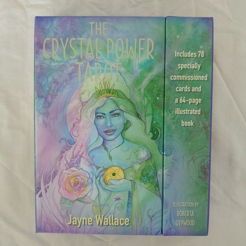 The crystal power tarot