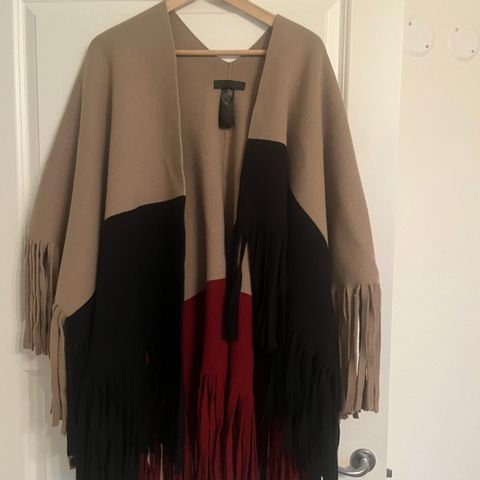 Burberry poncho i ull