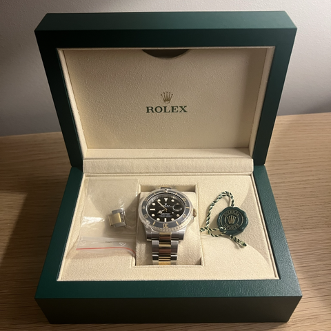 Rolex submariner  116613LN