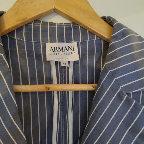 Elegant Armani blazer str.50