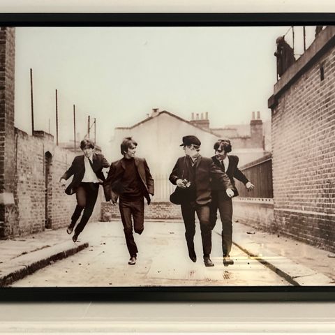 Beatles-foto på glass, innrammet