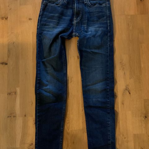 Hollister super skinny jeans, som ny, str. 28/30