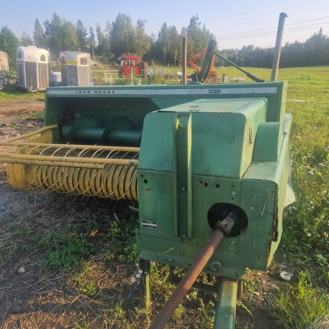 332 john deere firkantpresse