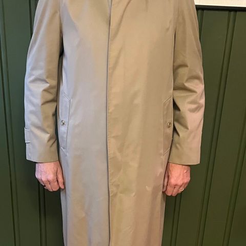 Burberrys trenchcoat