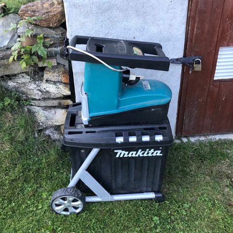 Makita UD 2500 kompostkvern