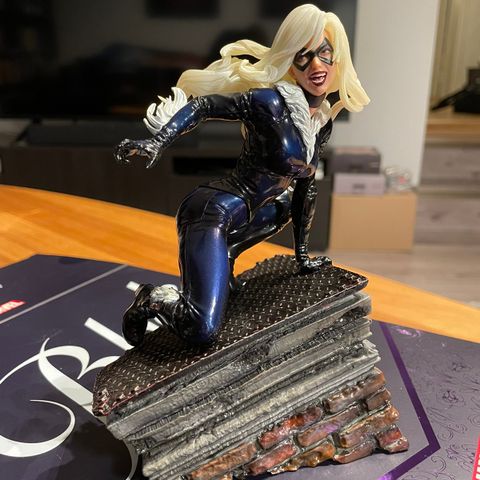 Black Cat Limited Edition Kotobukyia Marvel statue