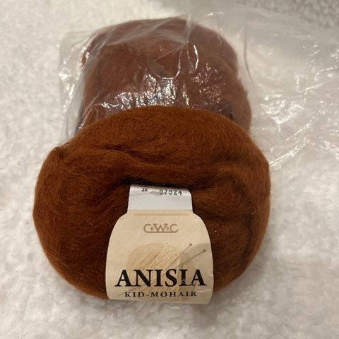 Anisia Kid Mohair