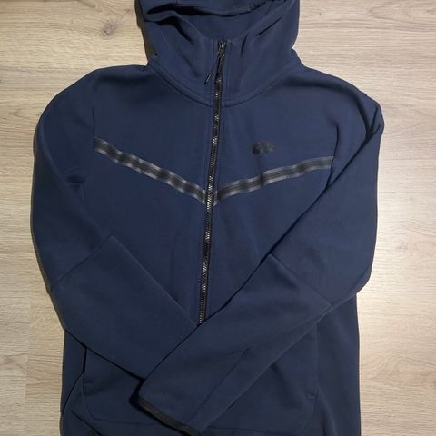 Nike Tech Fleece