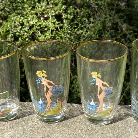 4 stk gamle pin up glass fra 1950 tallet