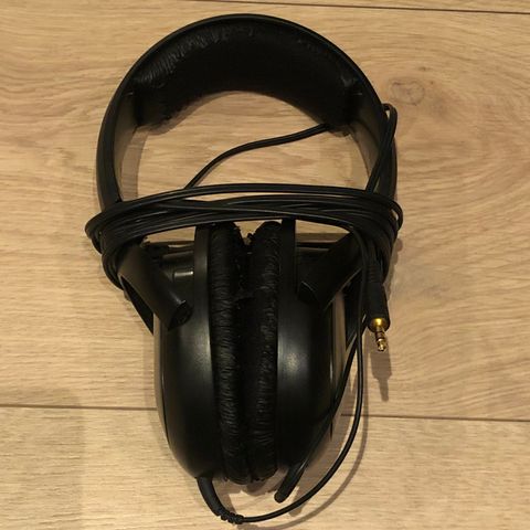 Sennheiser HD 201