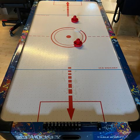 Air hockey gis bort