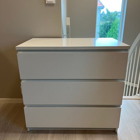 Malm Ikea 600,-