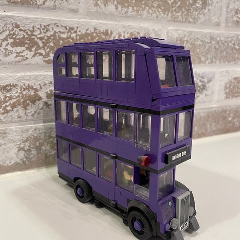 Lego Harry Potter, Knight Bus