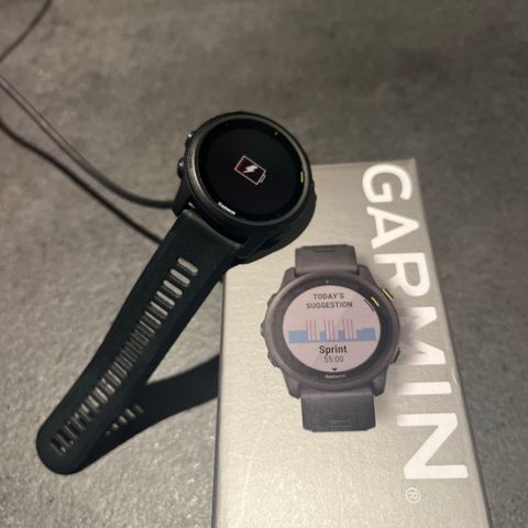 Garmin Forerunner 745