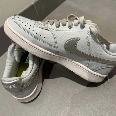 Nike sko, str. 36, pent brukt