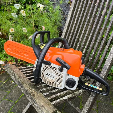 Stihl 017 Motorsag. Pent brukt. Liten og sterk