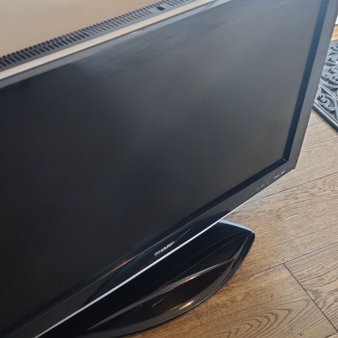 TV Sharp 32 "